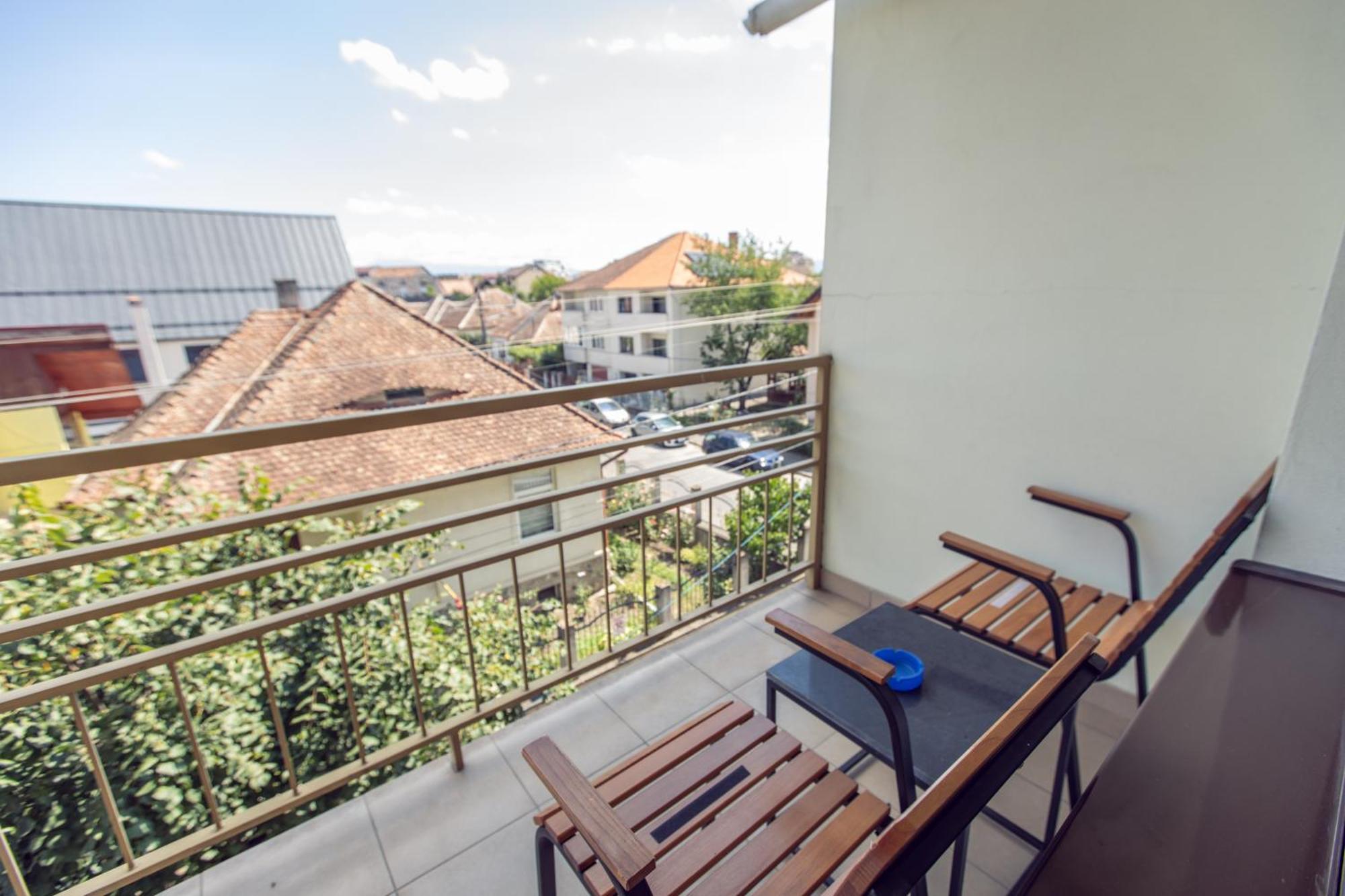 Amber Apartments Sibiu Exterior foto